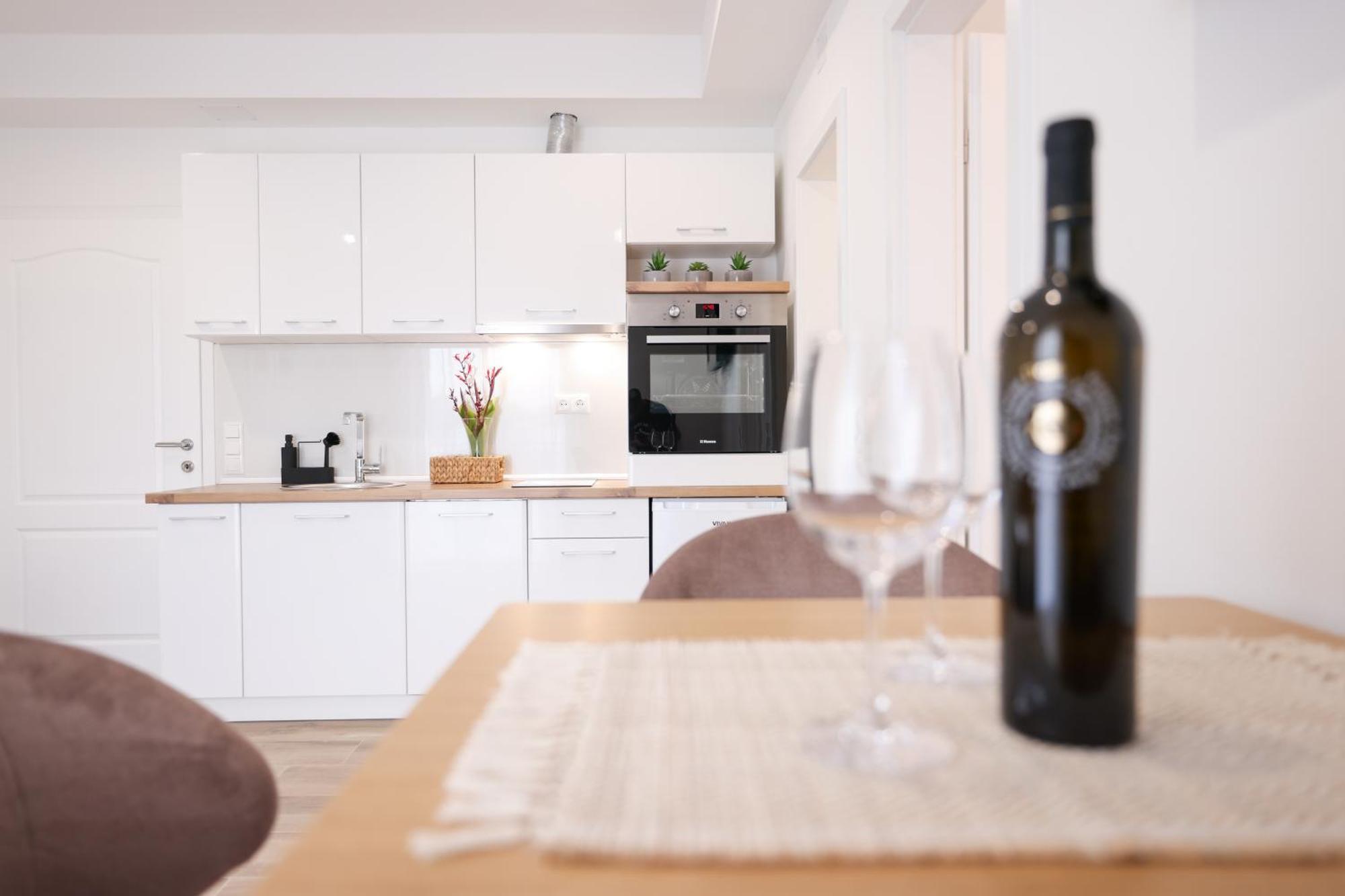 Duo Soles - Apartments With Private Parking Near Zadar Murvica  Εξωτερικό φωτογραφία